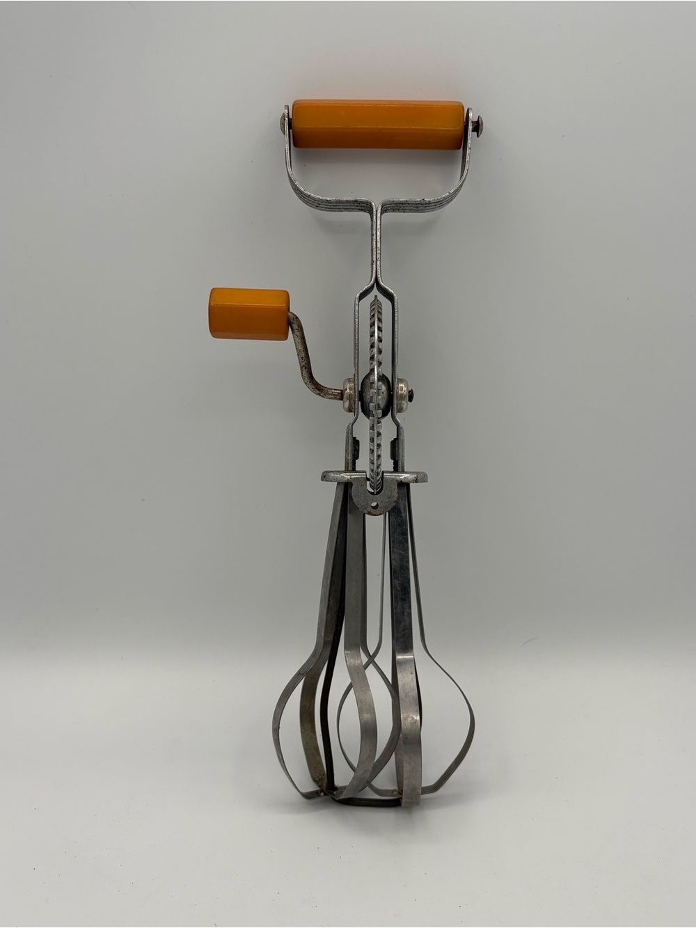 Vintage MCM Kitchen Utensil Hand Egg Beater Ekco A & J Mixer Bakelite Handles